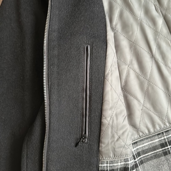 Man’s FilaFil Platinum Wool & Cashmere Coat - Picture 6 of 12